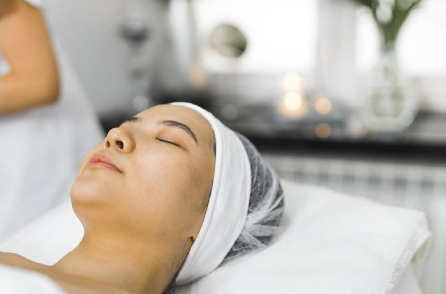 Eye Lift: Rejuvenate Your Eyes with This Non-Surgical Treatment