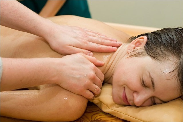 What An Ayurvedic Massage Can Do For Your Body