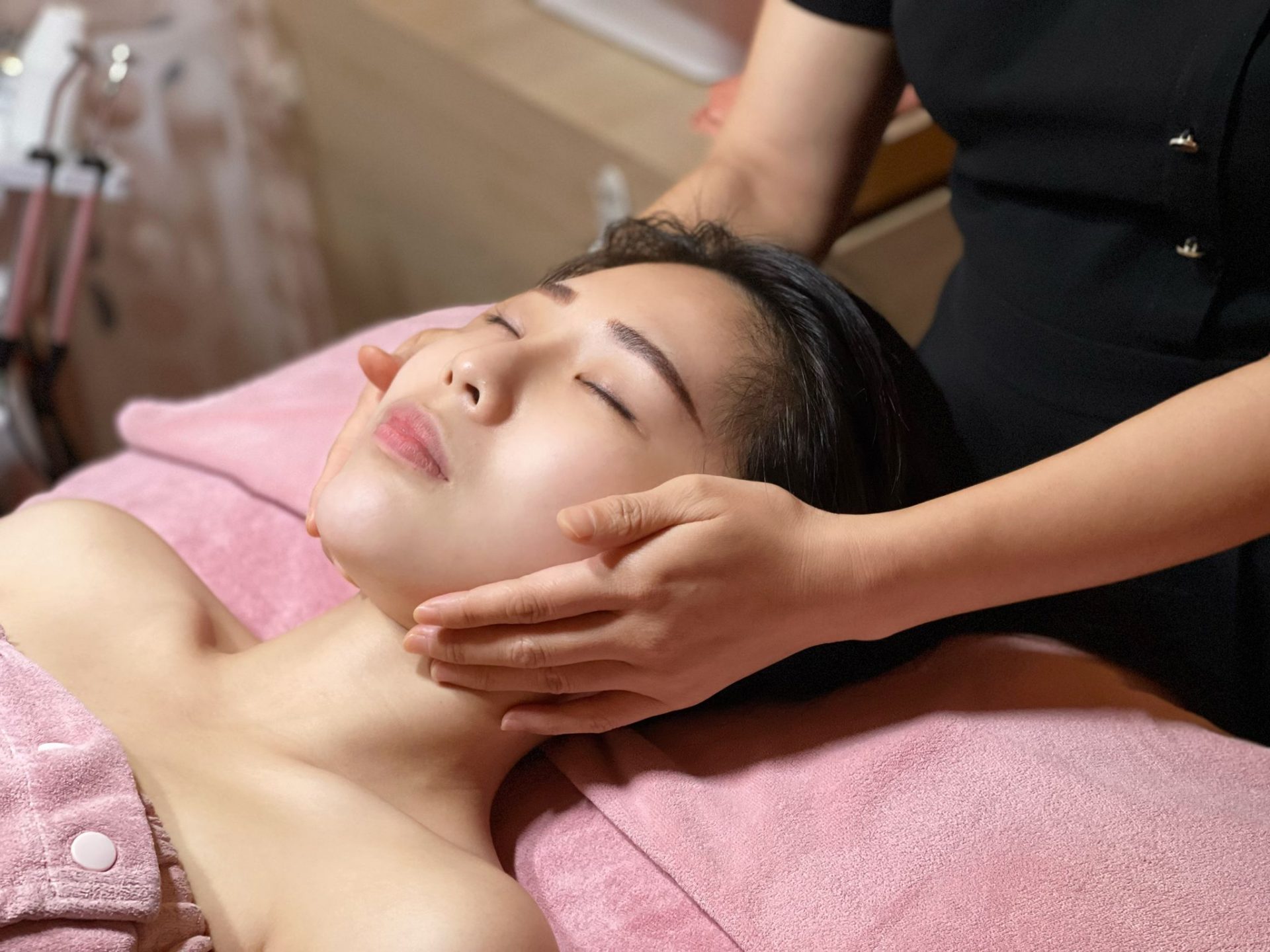 Anti-Stress Treatments: Rejuvenate Your Mind and Body with Relaxing Therapies